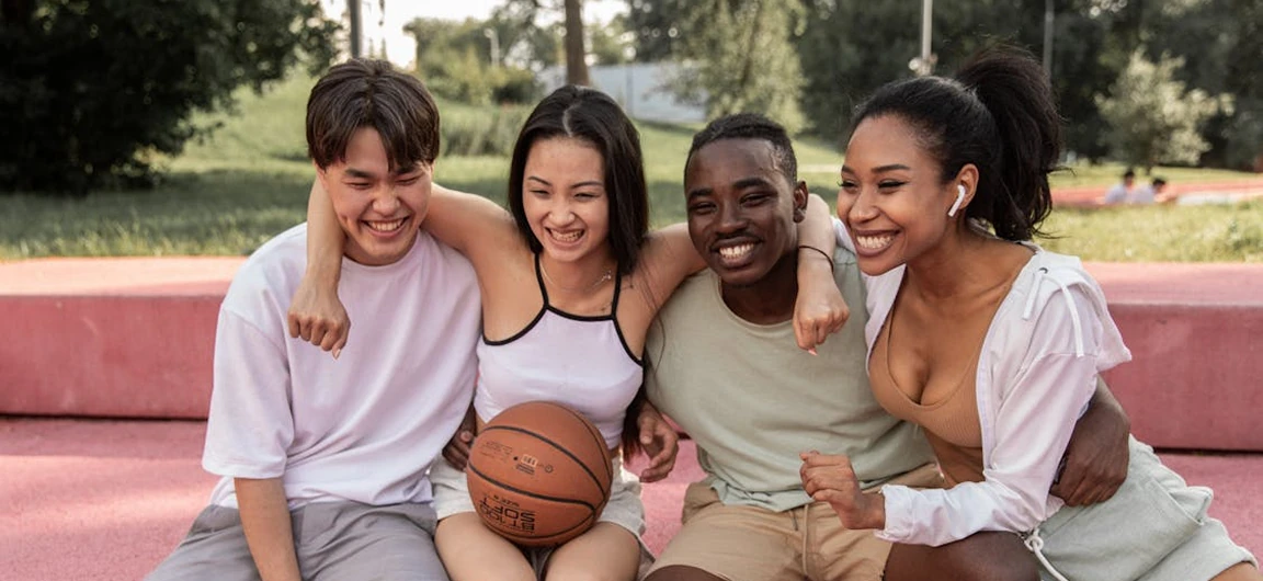 Image of happy people